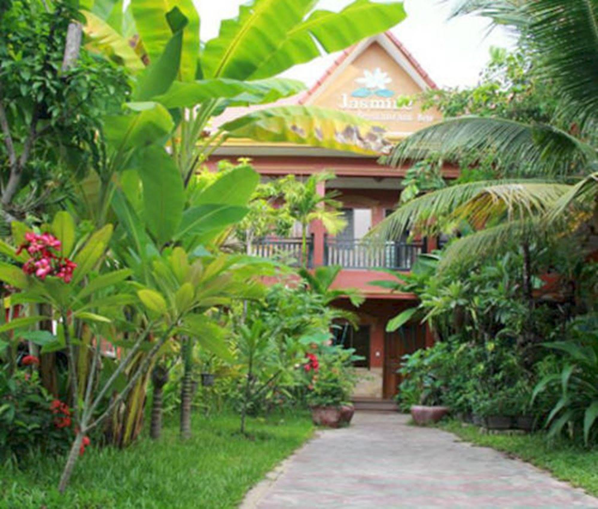 Jasmine Family Hostel Siem Reap Exterior foto