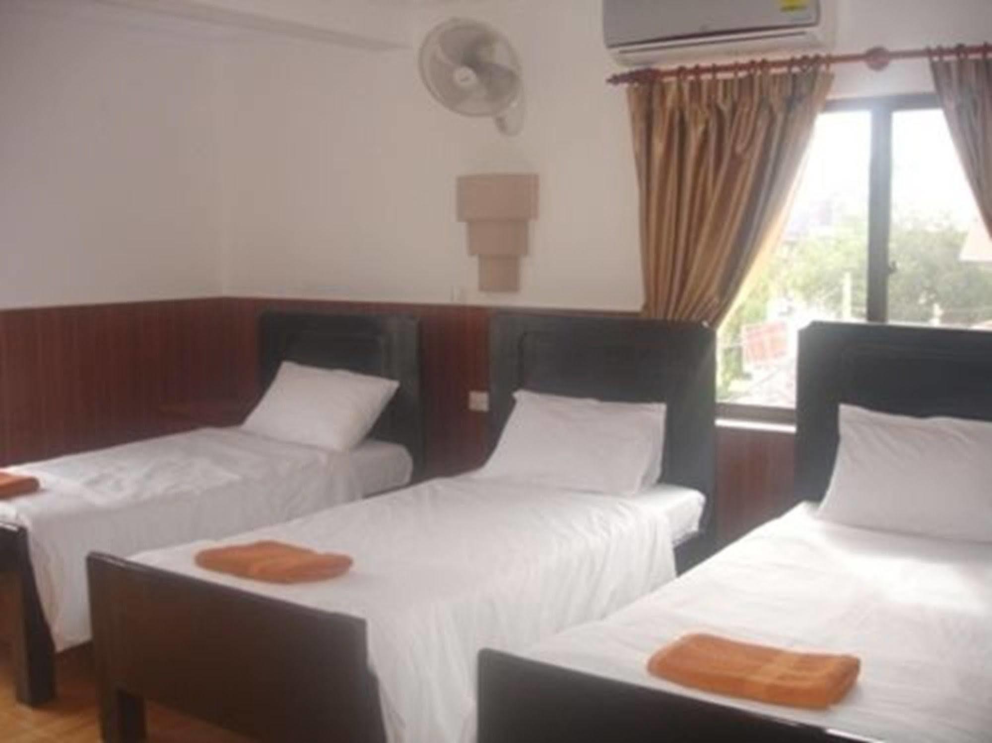 Jasmine Family Hostel Siem Reap Exterior foto
